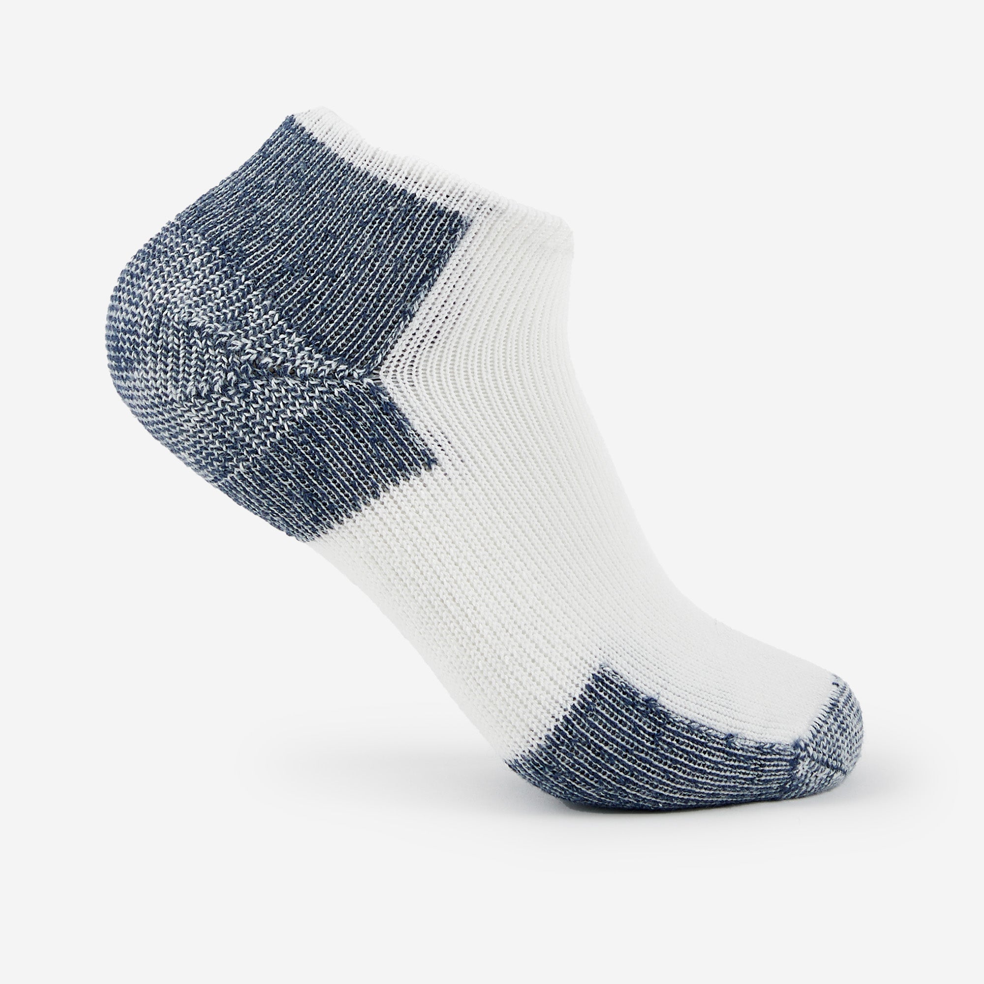 Maximum Cushion Low-Cut Running Socks | JMM | #color_white-navy