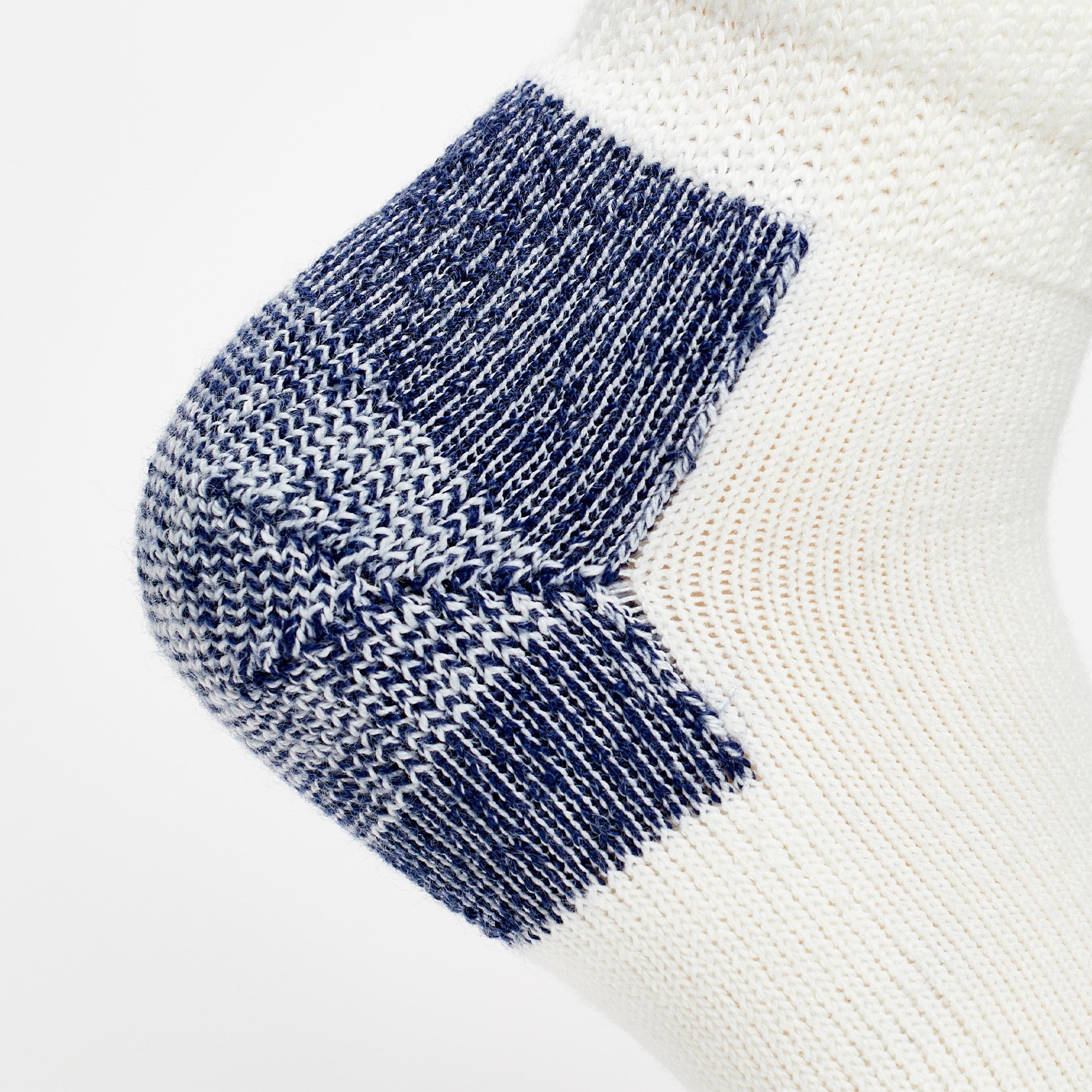 Maximum Cushion Ankle Running Socks | JMX | #color_white-navy