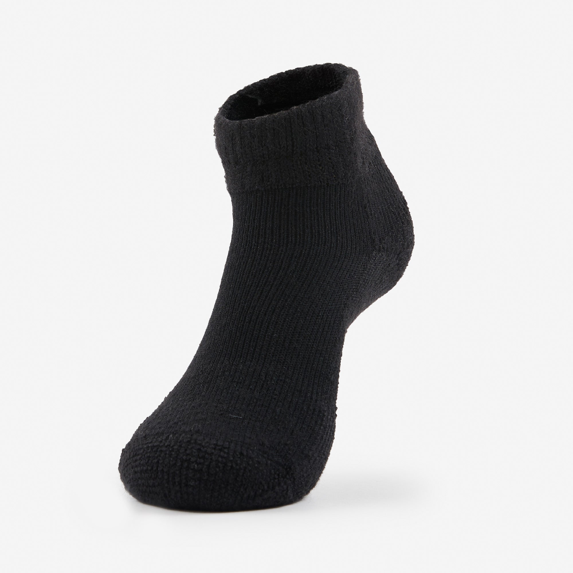 Maximum Cushion Ankle Tennis Socks | TMX | #color_black