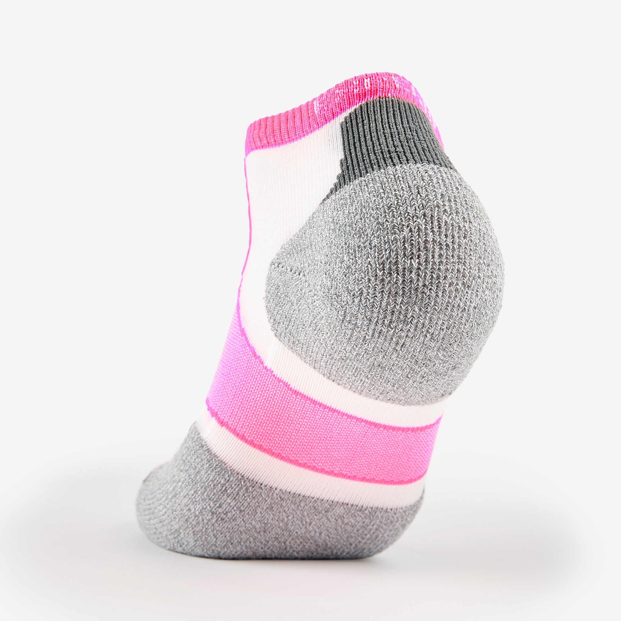 Experia TECHFIT Light Cushion Low-Cut Socks | XCCU | #color_electric-pink