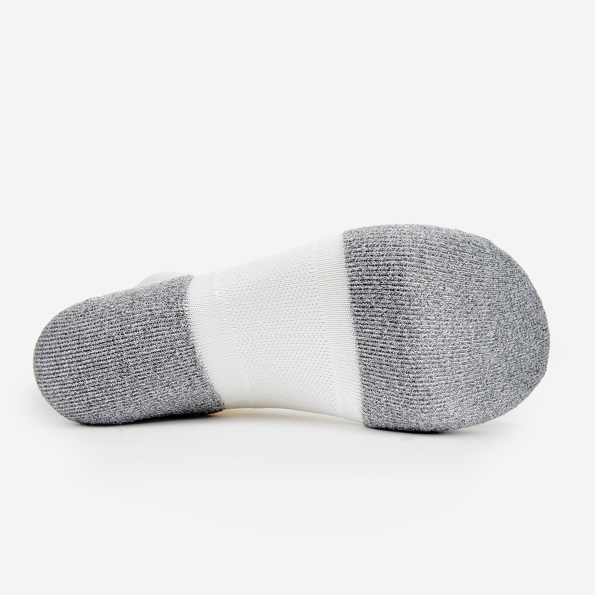 Experia TECHFIT Light Cushion Low-Cut Socks | XCCU | #color_white
