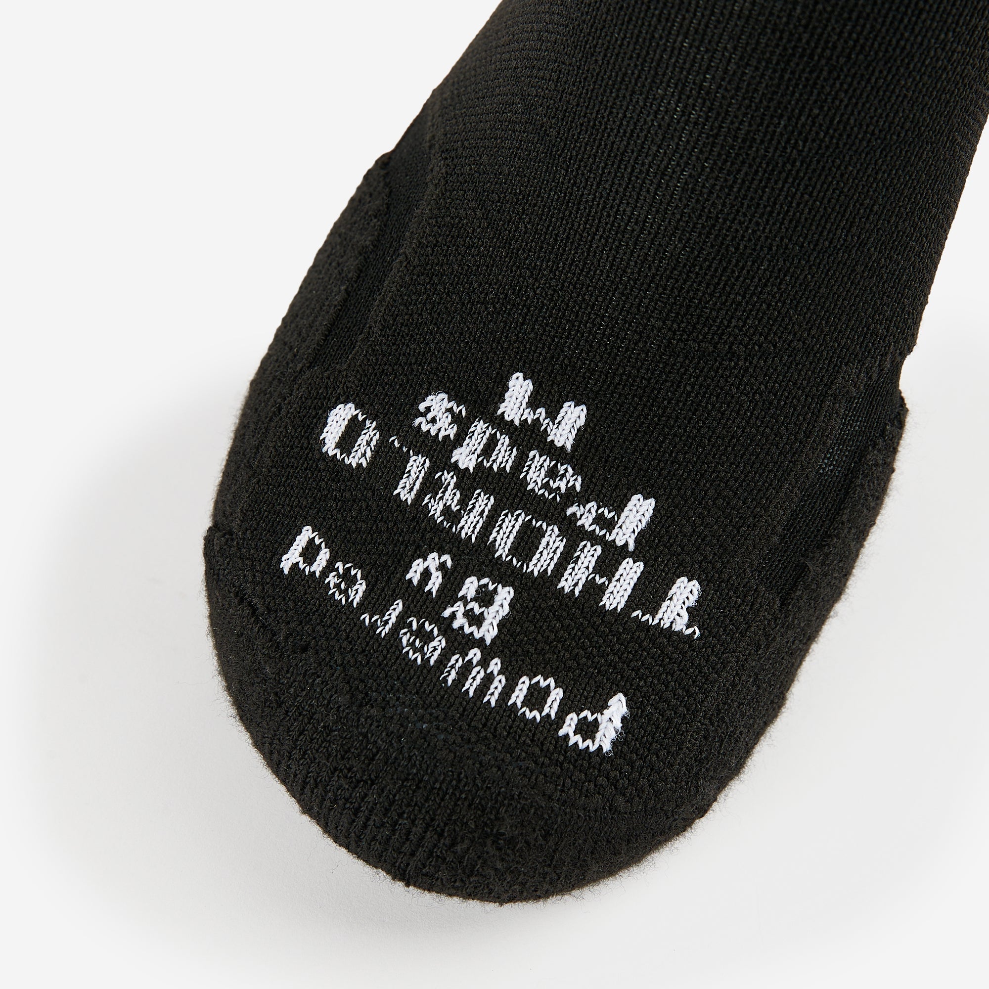Experia TECHFIT Light Cushion Ankle Socks | XCMU | #color_black-on-black