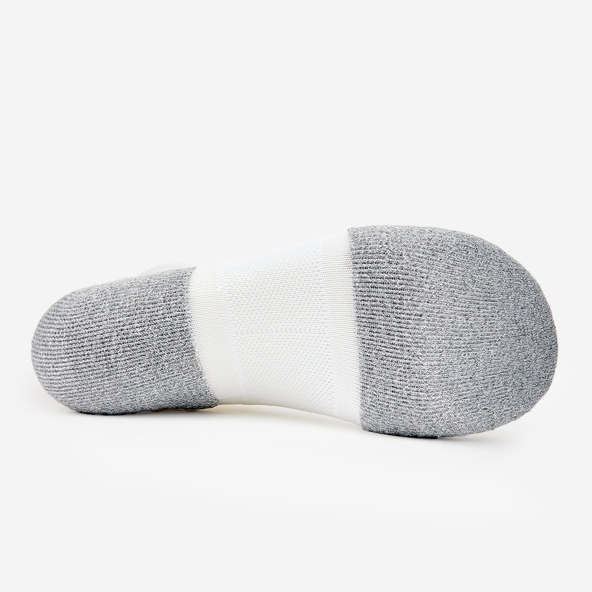 Experia TECHFIT Light Cushion Ankle Socks | XCMU | #color_white