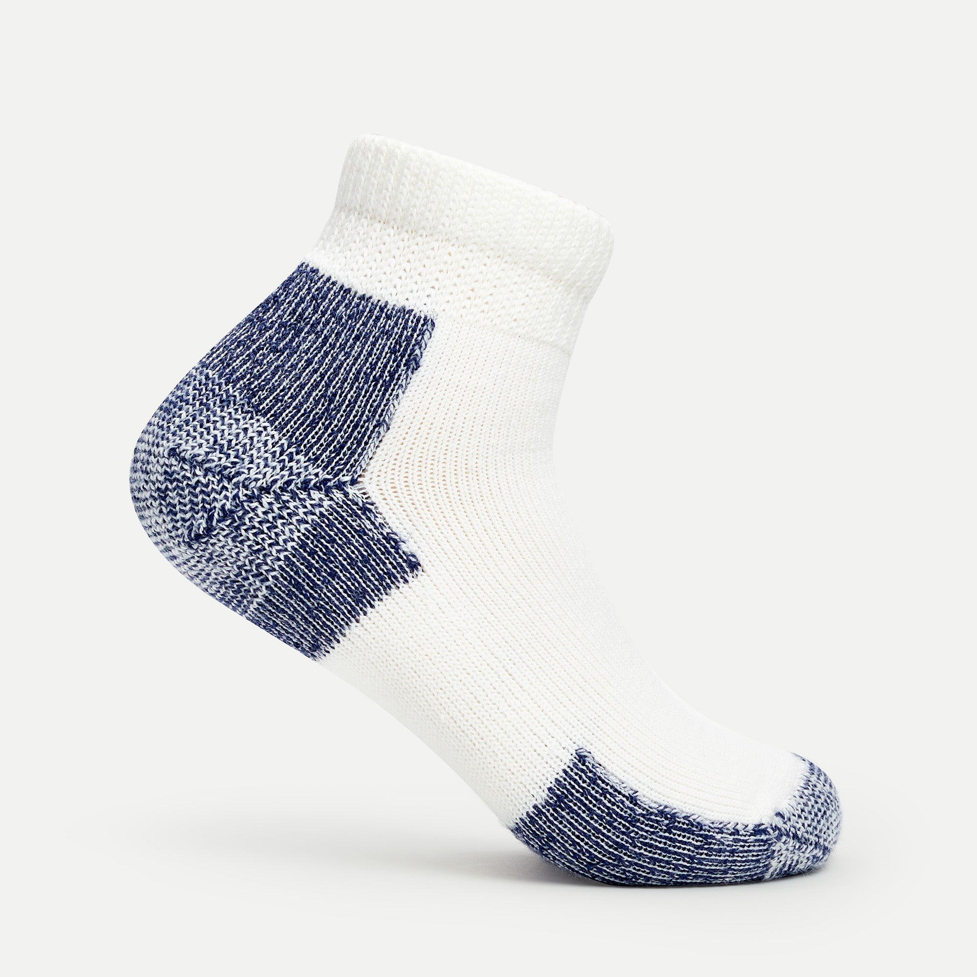 Maximum Cushion Ankle Running Socks | JMX | #color_white-navy