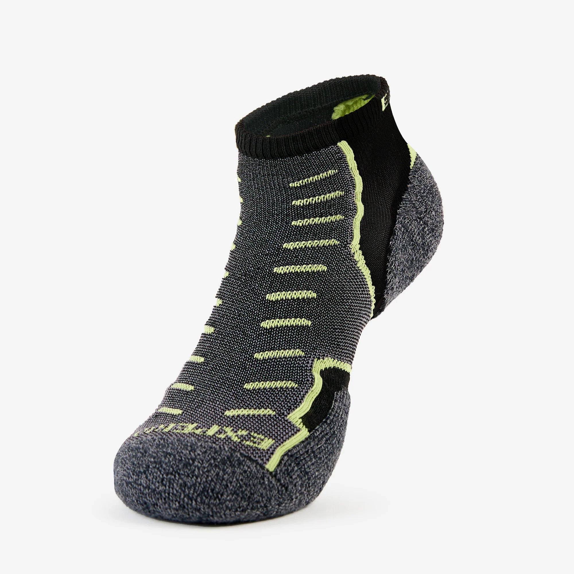 Experia TECHFIT Light Cushion Low-Cut Socks | XCCU | #color_black-lime