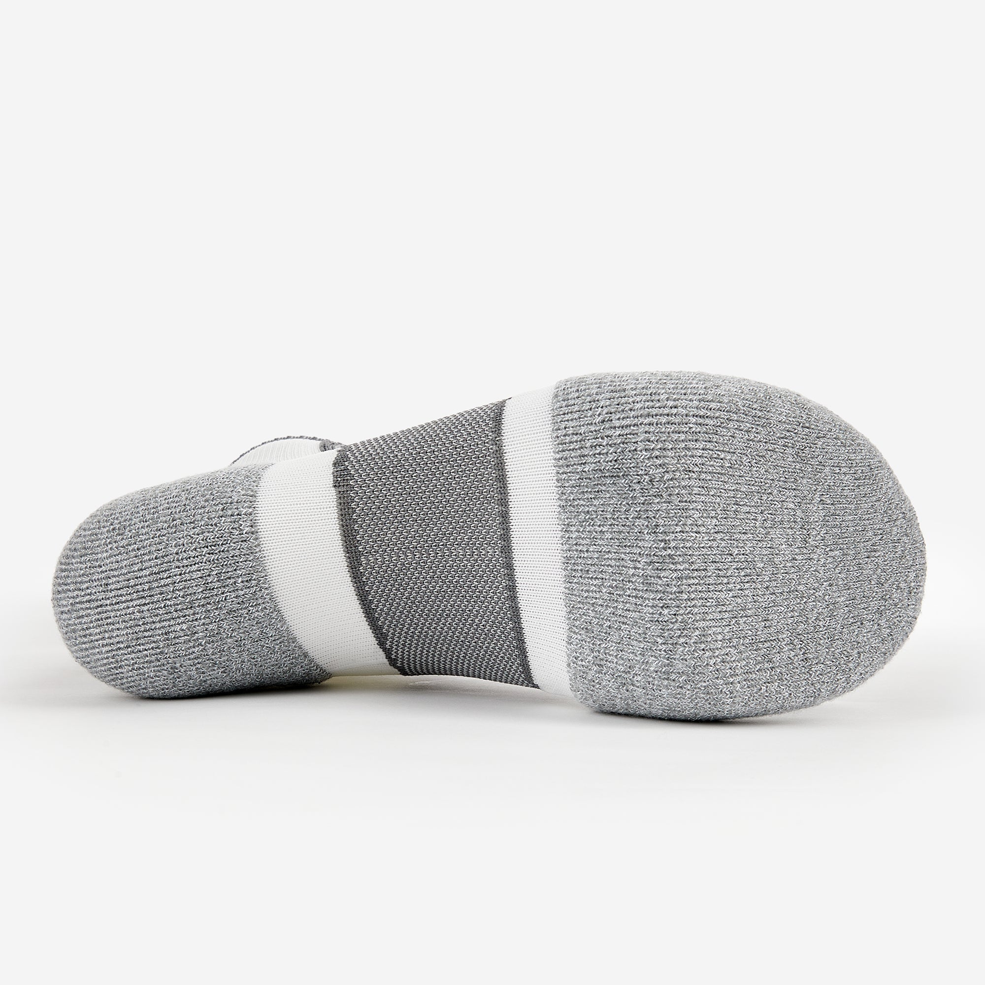 Experia TECHFIT Light Cushion Low-Cut Socks | XCCU | #color_grey