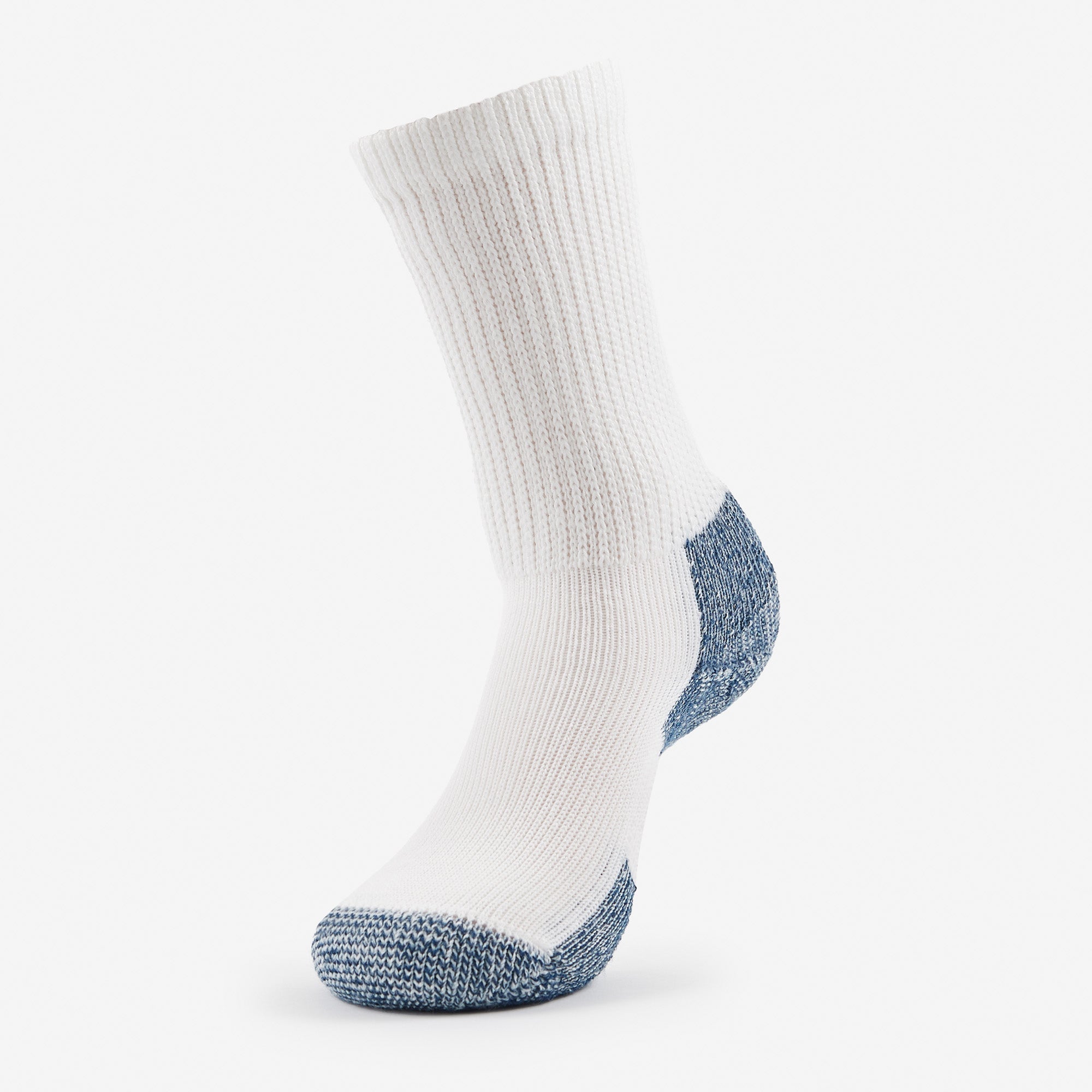 Maximum Cushion Crew Running Socks | XJ | #color_white-navy
